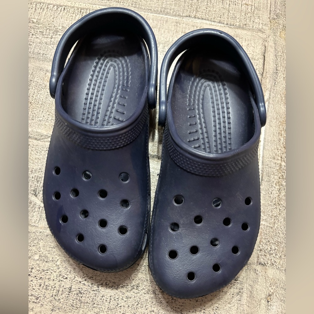 Crocs